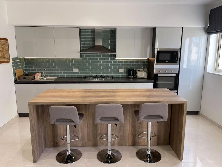 Sunset Apt Modern 1 Bedroom Apt Near The Beach Birżebbuġa المظهر الخارجي الصورة