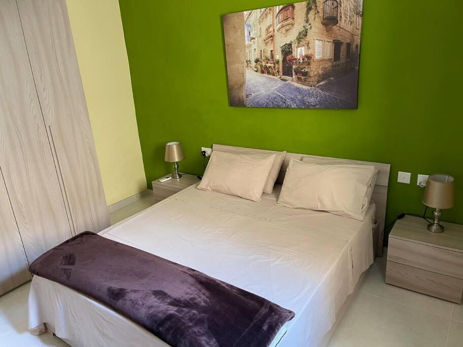 Sunset Apt Modern 1 Bedroom Apt Near The Beach Birżebbuġa المظهر الخارجي الصورة