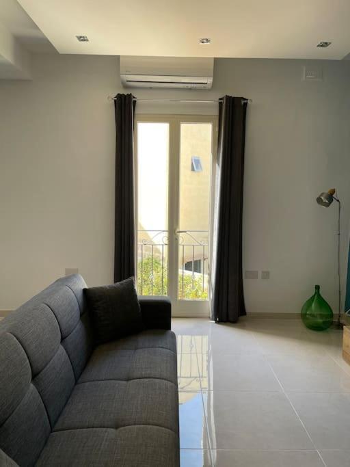 Sunset Apt Modern 1 Bedroom Apt Near The Beach Birżebbuġa المظهر الخارجي الصورة